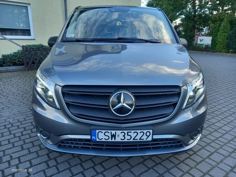 Mercedes-Benz Vito 17