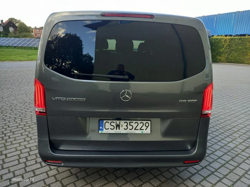 Mercedes-Benz Vito 22