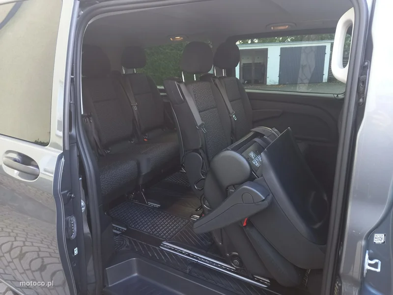 Mercedes-Benz Vito 27