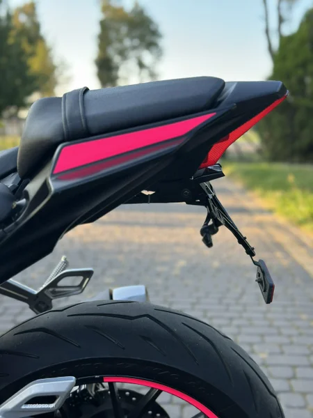 Yamaha R125 18