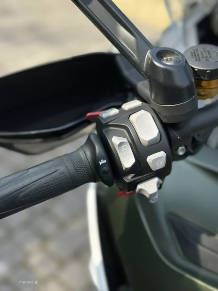 Triumph Tiger 6