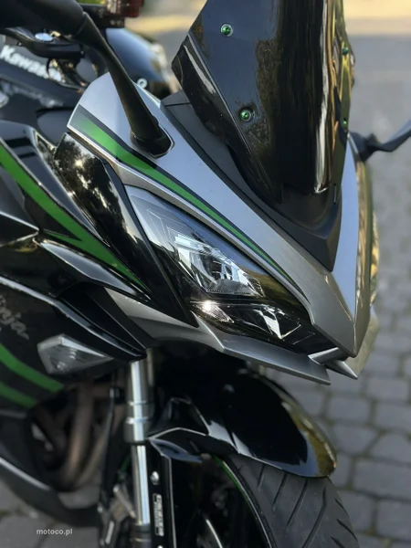 Kawasaki Ninja 1000 SX 2