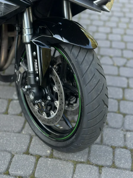 Kawasaki Ninja 1000 SX 15
