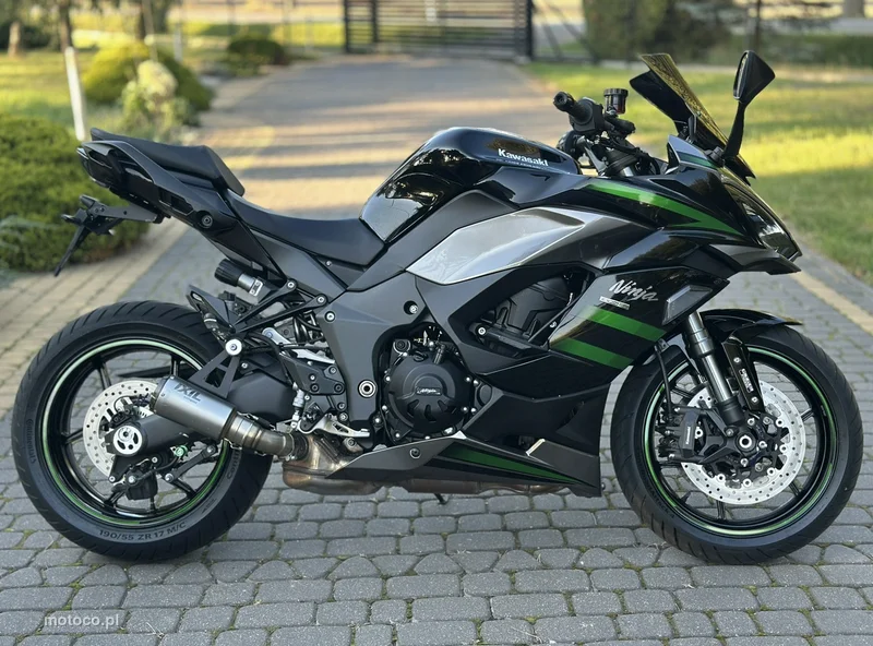 Kawasaki Ninja 1000 SX 3
