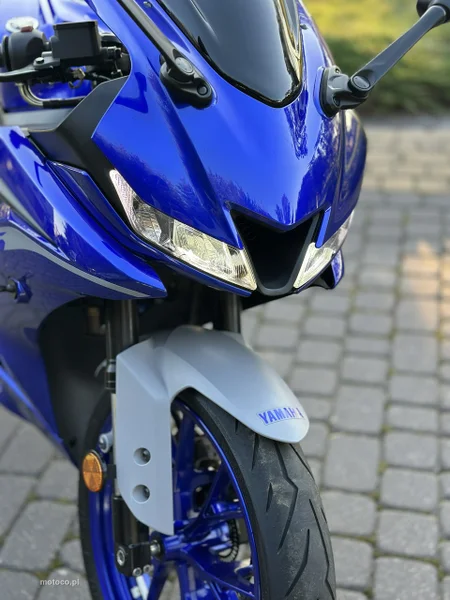 Yamaha R125 3