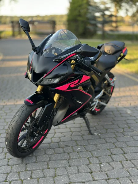 Yamaha R125 5