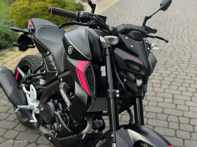 Yamaha MT 9