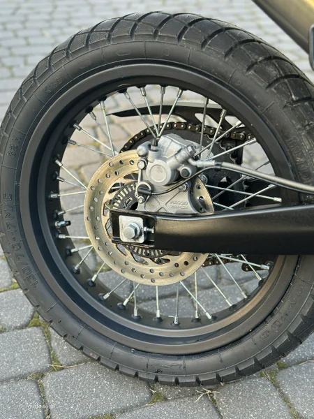 Aprilia SX 10