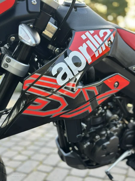Aprilia SX 19