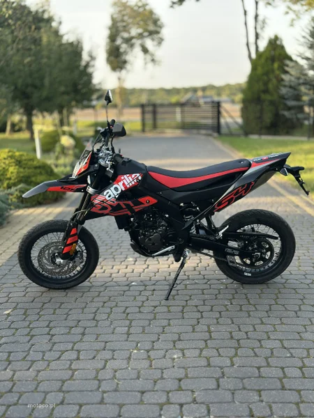 Aprilia SX 24