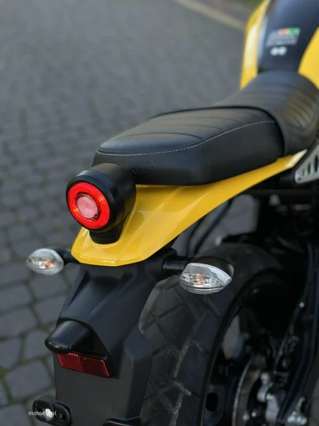 Yamaha XSR 5