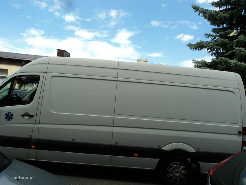 Mercedes-Benz 316 6