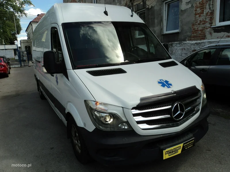 Mercedes-Benz 316 2