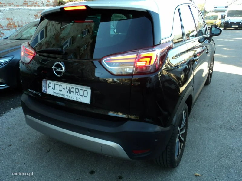 Opel Crossland X 6