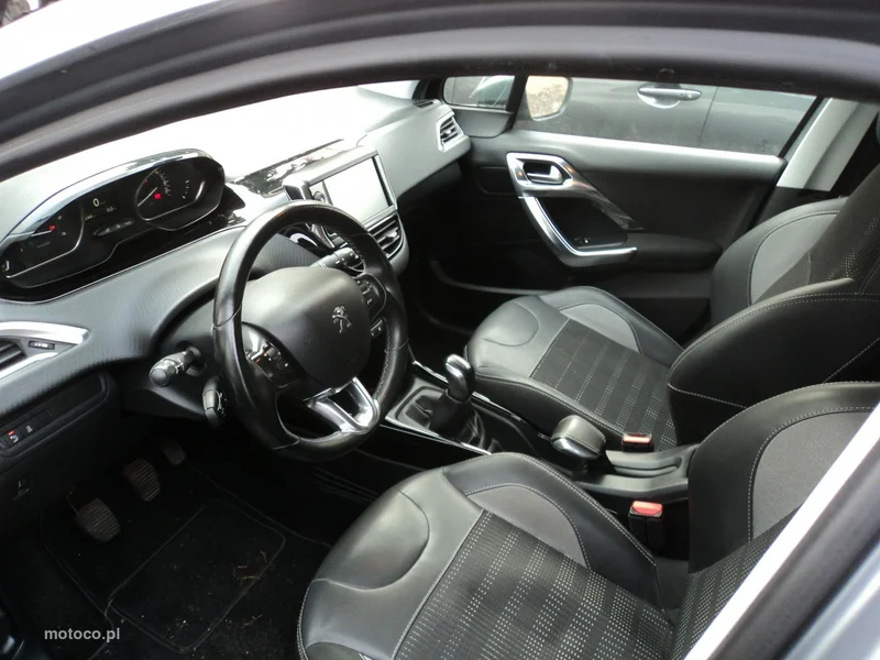 Peugeot 2008 10