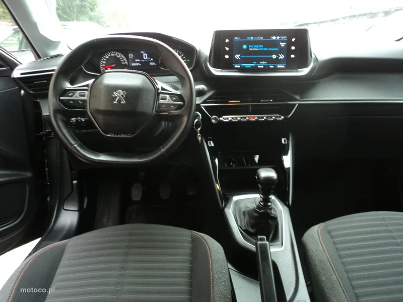 Peugeot 208 8