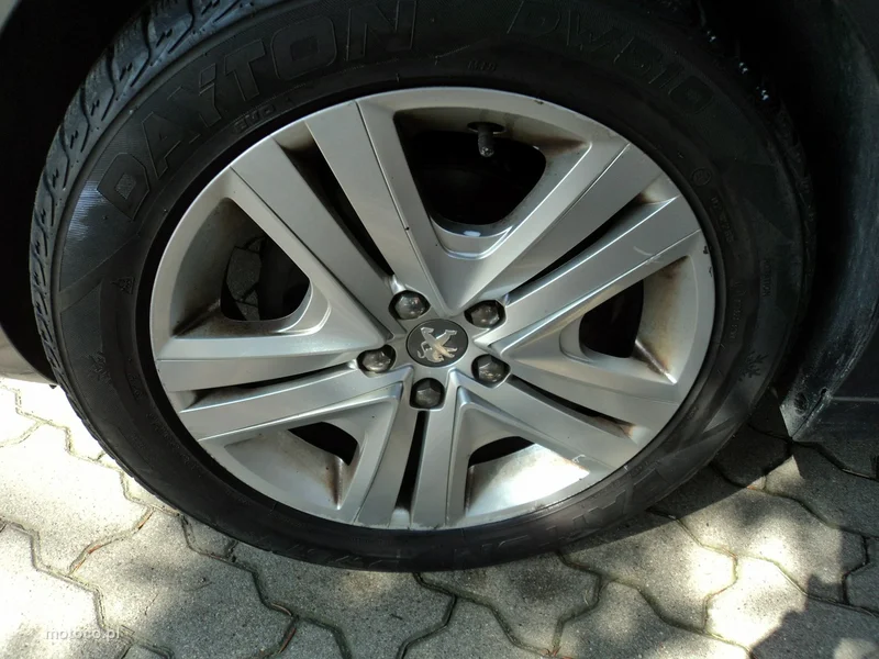 Peugeot 208 15