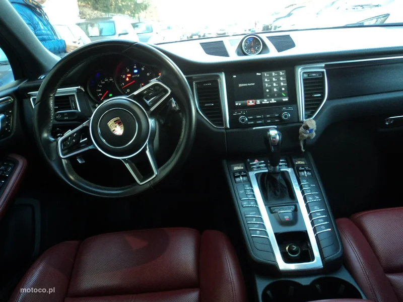 Porsche Macan 95B 15