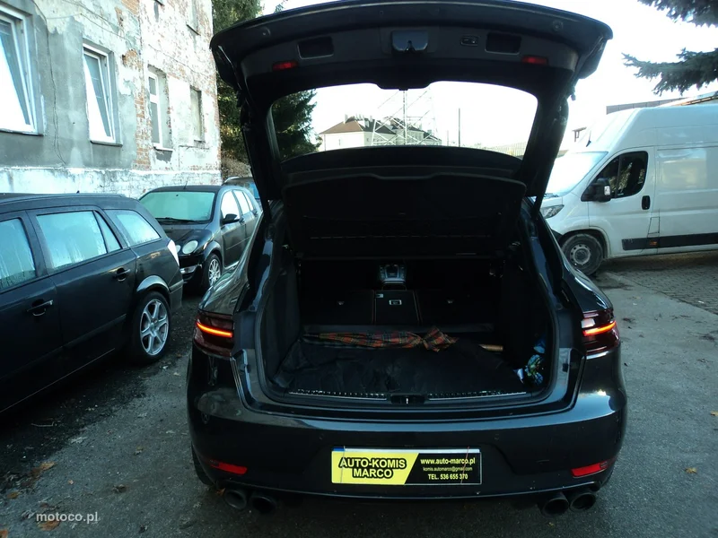 Porsche Macan 95B 7
