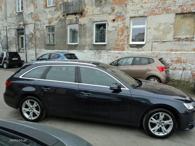 Audi A4 B9 3