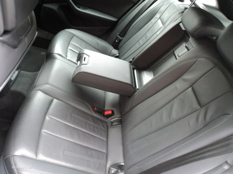 Audi A4 B9 9