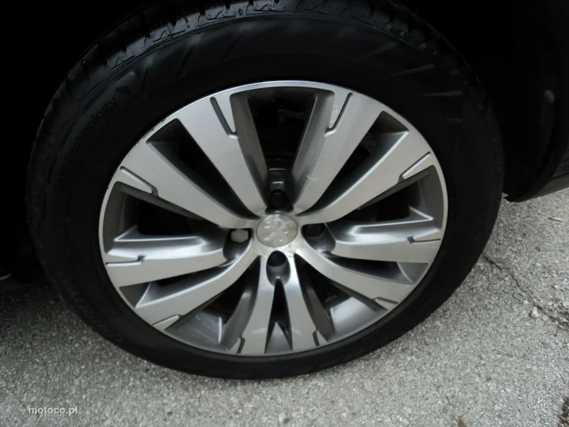 Peugeot 3008 8