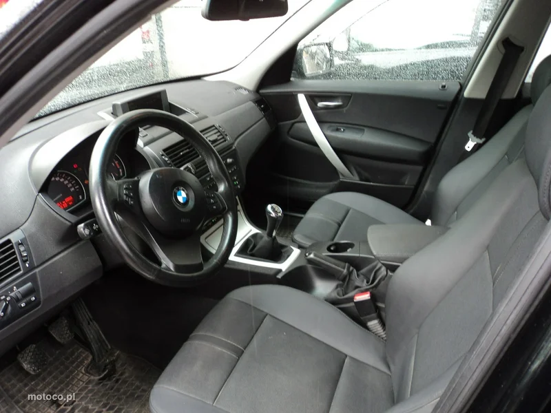 BMW X3 E83 11