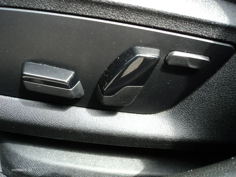 BMW Seria 5 G30 525 22