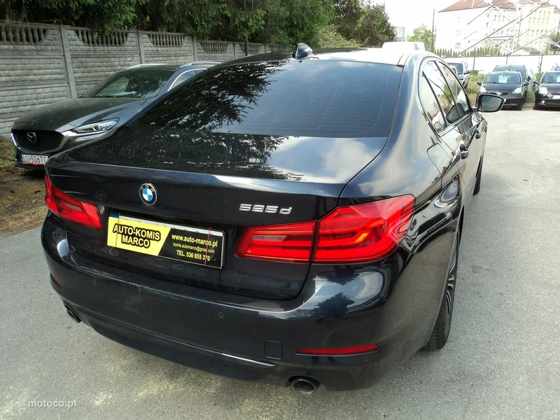 BMW Seria 5 G30 525 6