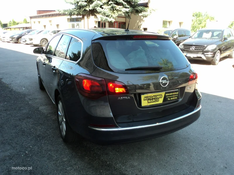 Opel Astra Sports Tourer 5