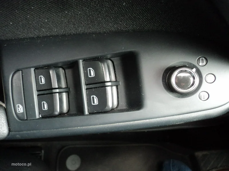 Audi A4 B8 13