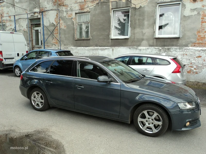 Audi A4 B8 3