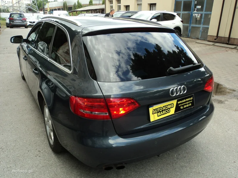 Audi A4 B8 5