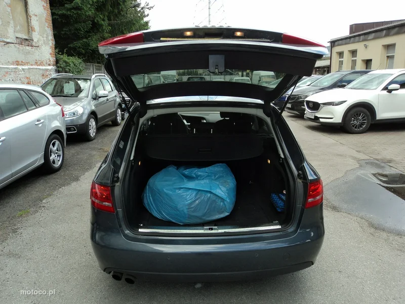 Audi A4 B8 7