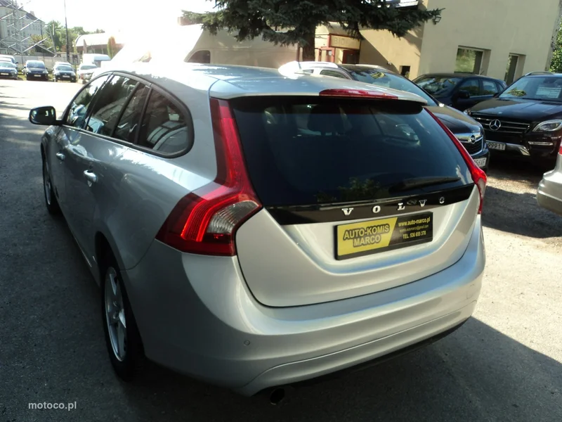 Volvo V60 5