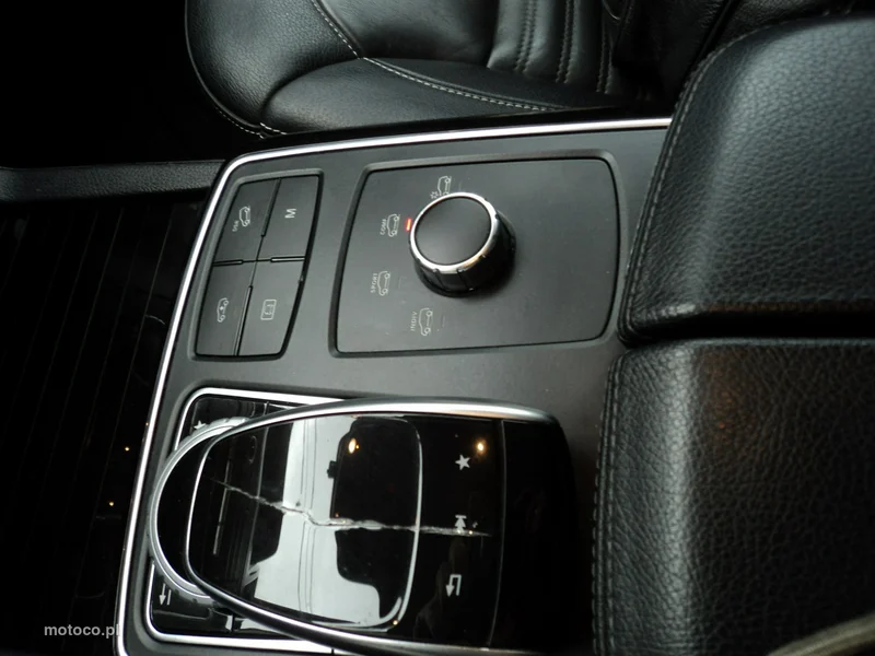 Mercedes-Benz GLE W166 GLE 350 16