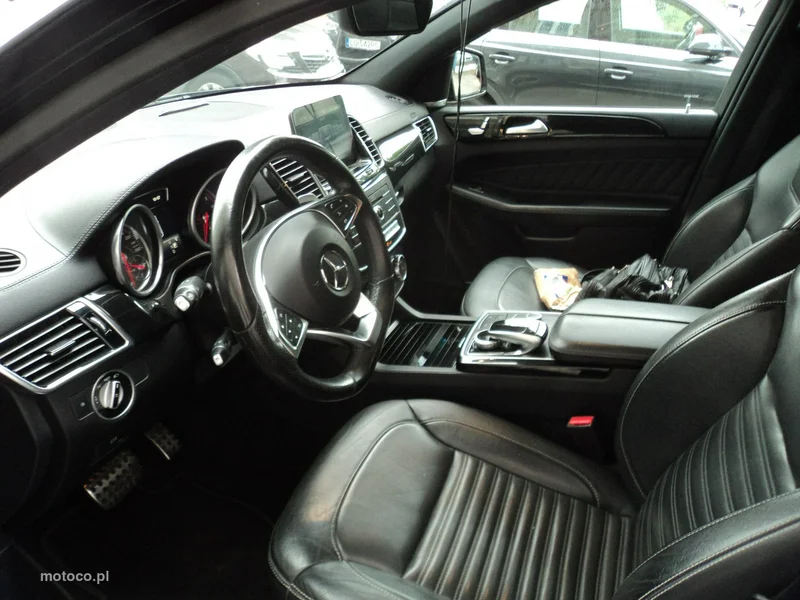 Mercedes-Benz GLE W166 GLE 350 10