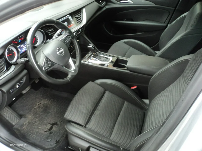 Opel Insignia Sports Tourer 11