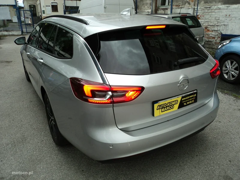 Opel Insignia Sports Tourer 5