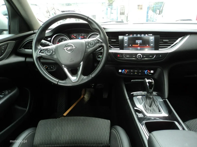 Opel Insignia Sports Tourer 10