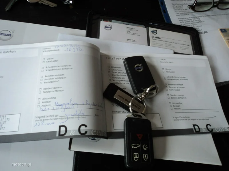 Volvo V60 Cross Country 19