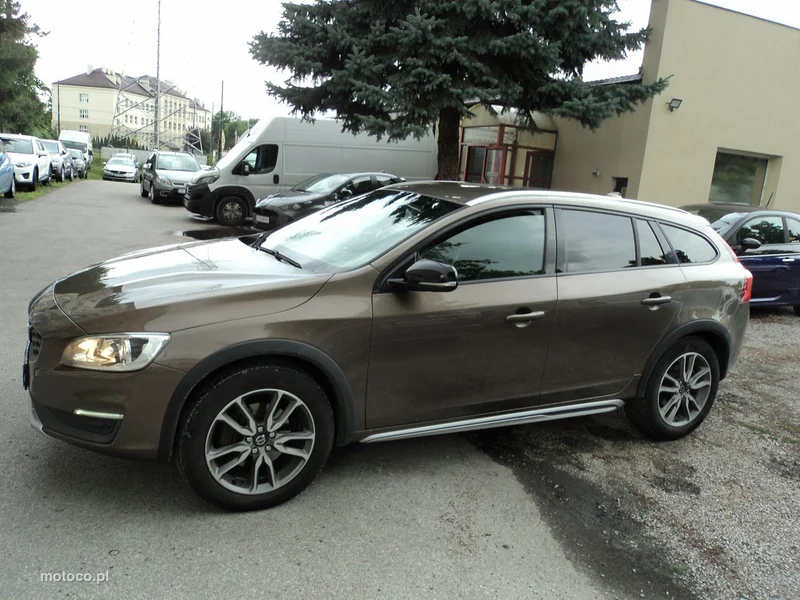 Volvo V60 Cross Country 6