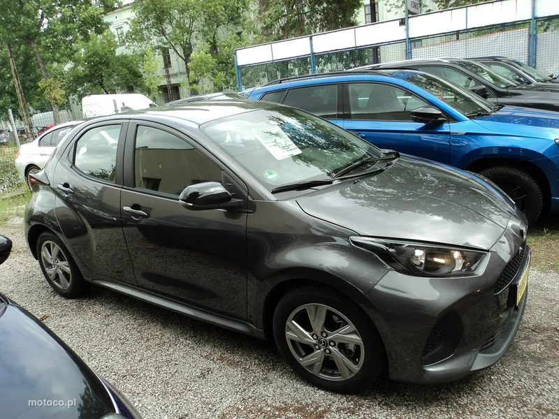Mazda 2 Hybrid 3