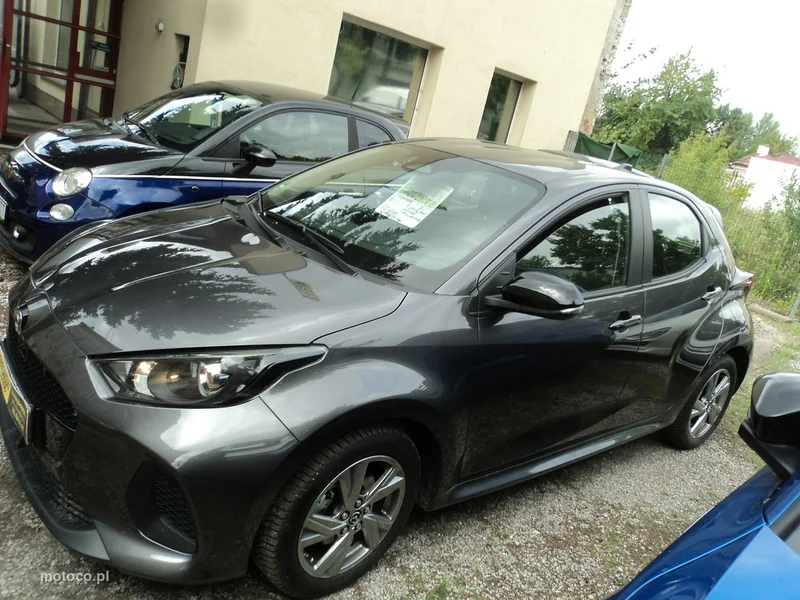 Mazda 2 Hybrid 4