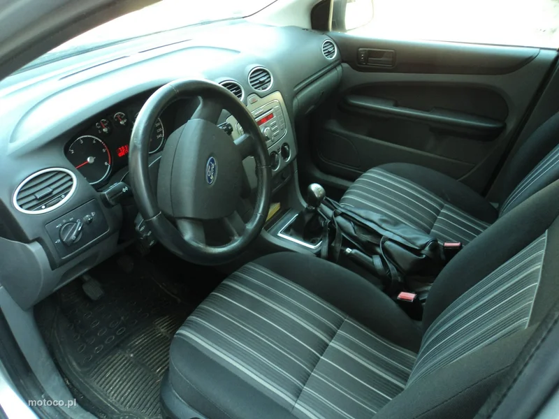 Ford Focus II 20