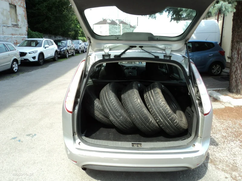 Ford Focus II 7