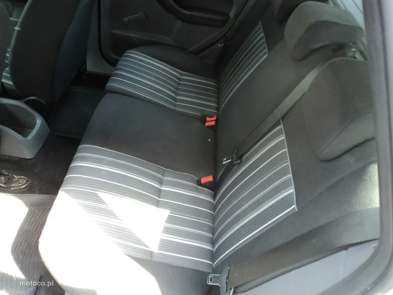 Ford Focus II 8