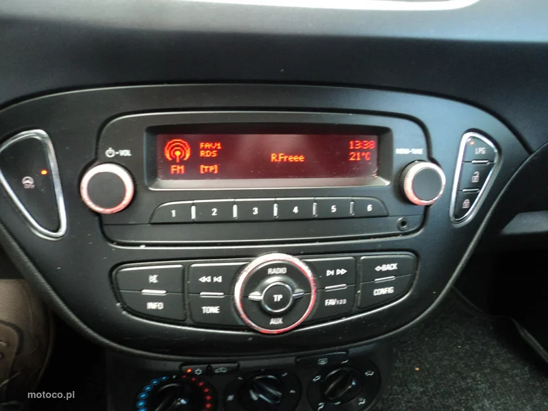Opel Corsa E 11