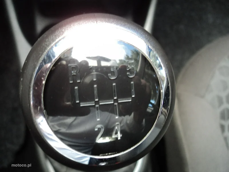 Opel Corsa E 12