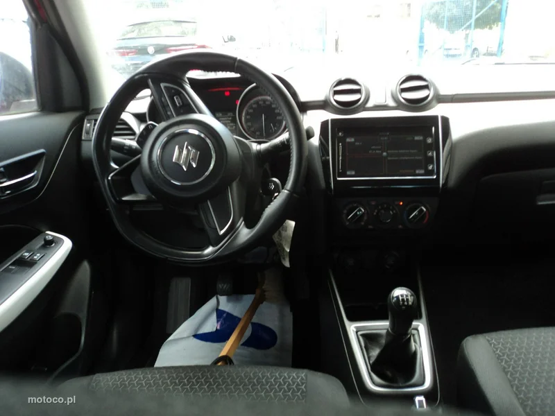 Suzuki Swift 9